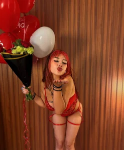 Laracooper_ Happy valentine´s day ❤️💋 صورة واحدة|Laracooper_ Happy valentine´s day ❤️💋 صورتان|Laracooper_ Happy valentine´s day ❤️💋  4 صور|Laracooper_ Happy valentine´s day ❤️💋  4 صورة