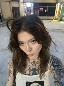 ShadowBarbie Public - {count, plural, one {תמונה אחת} two {שתי תמונות} many {# תמונות} other {# תמונות}}