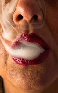 Azaahara_ 🔥I love Smoke with u 🔥 Foto 3