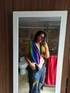 Tyler_Ari Public Foto