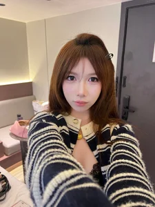 ks-01 呦呦 slika