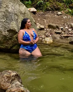 kiana_cream More of kiana 🍓 Pic 8