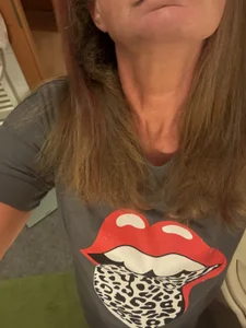 Milf-Gabi harmless 😂 Pic 9