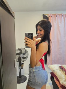 aurora_sweet18 In my room Pic