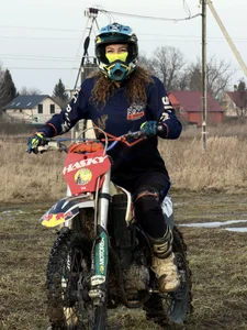 Anna__Herrera Public Pic 5