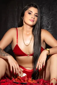 CarolinaFerrer Happy Valentine's Day ❤️🍓 Pic 4