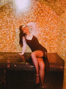 YourTemptation_ Any guesses where I am? 圖片 5