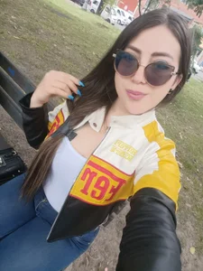 Public de Amara_sexyy_  3 Imagens