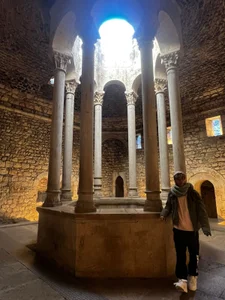 huge_armound spaña time Hình 2