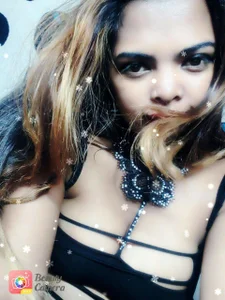 SEXY_METISE Public Foto