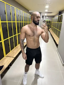 alex_wolf_ at gym Poză 3