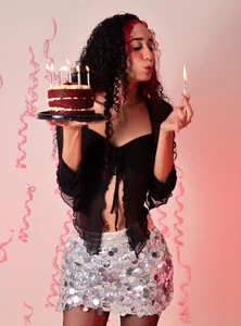 ashly_mr Another year being irresistible 🎂🎈❤ Immagine  4