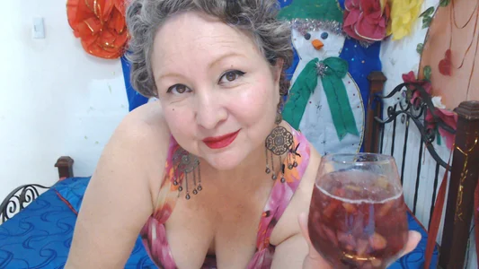 LADYJENNIFER's XXX Nude Photo 7