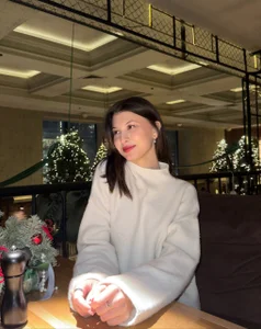 LouiseChavez heart on my sleeve 🧸 Pic 3