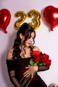 KARA_COLLINS A sexier year, a more unforgettable year.🎂 사진