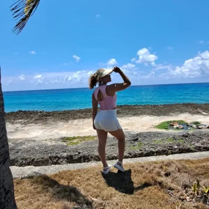 BelaMiller_ Public Εικόνα 2