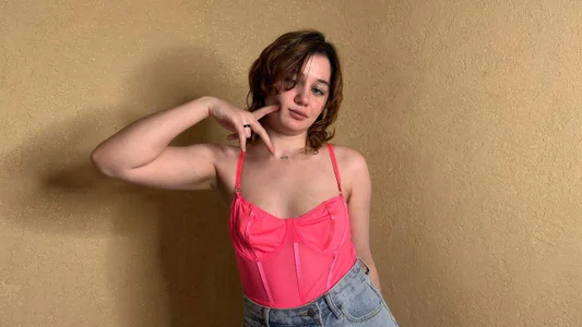 ElizabethRedWings's as cute as hot Sex Photo 2