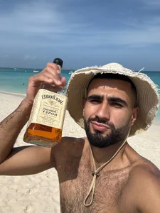 Ethan__Walker Aruba💪🏻🔥 Hình 3