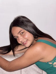 Pervertsoulsxs pictures of mia sexfoto 2