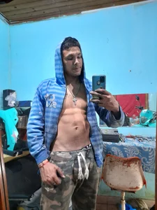 Public de AimingNihilism Foto