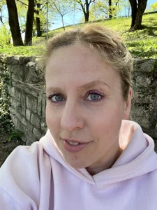 Public od MariaPrivat  5 snímek