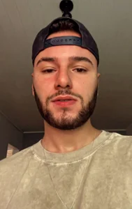 Eu de piazaocwb23  4 Imagens