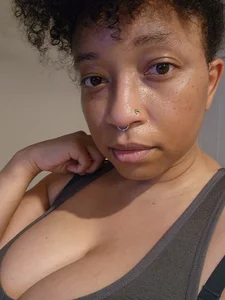 Marie-Petite Sweaty Selfies Pic 5