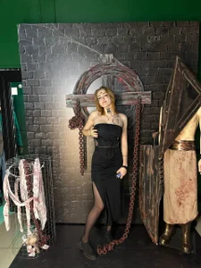 julielourens Public صورة واحدة|julielourens Public صورتان|julielourens Public  4 صور|julielourens Public  4 صورة