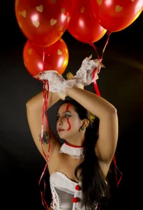 agatha_collins_ Halloween รูป 