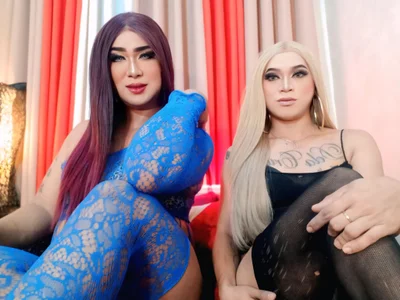 Incredible_Shemale: with my slave tgirl ( 5 фото)