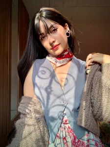 Lily_Tx Public Billede 5