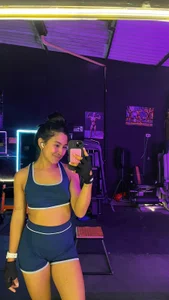 Lia_Valenti GYM TIME💧 Foto 3