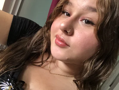 Public de sharaa_miller  3 Imagens