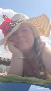 Irina3718Summer. A little rest. Bild 5