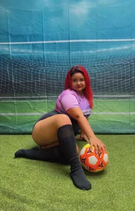 Mariana_Rojas You want to play football with me Billede 5