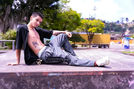 Anghell_BC: 🖤 Grip tight, don’t fall ( 4 фото)