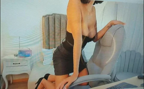 Hannahs_Napit YOUR HOT SECRETARY, READY TO CUM Pic 9