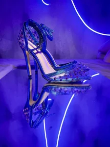 Viky_Poll I am shoe fetishist ^-^ Pic 5