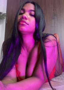 sharlottxl I am very hot Pic 4