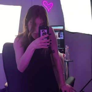 princessaalicc 💜💜 Pic 9