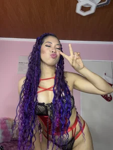 AsianSweetMilfMy purple boho hair💜😉 Bild