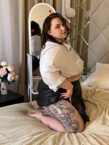 A young student💕 od bbwsexis  5 snímek