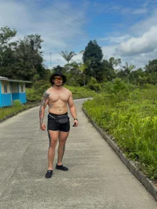 DUSTIN_ALVE ☀️😌 Pic 2