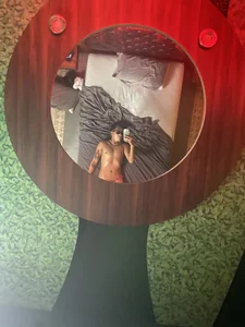 Mmm od Ismaa__98  5 snímek