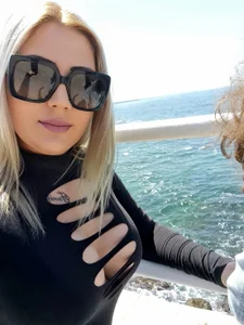 Evamendez02 Public Immagine  2