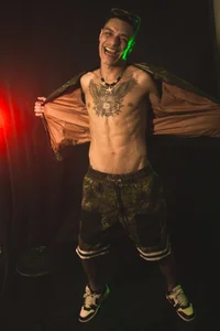 logan-wollf sexy boy 사진