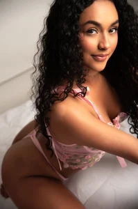 Arhii_khay: Sensual Queen ( 3 фото)