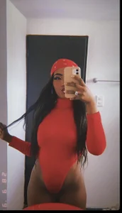 zaracollins01 Public 사진 6