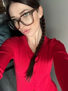 Chloetouteseule Public Pic 3