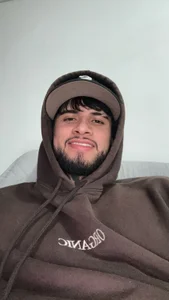 Me de master_tokio  2 Imagens